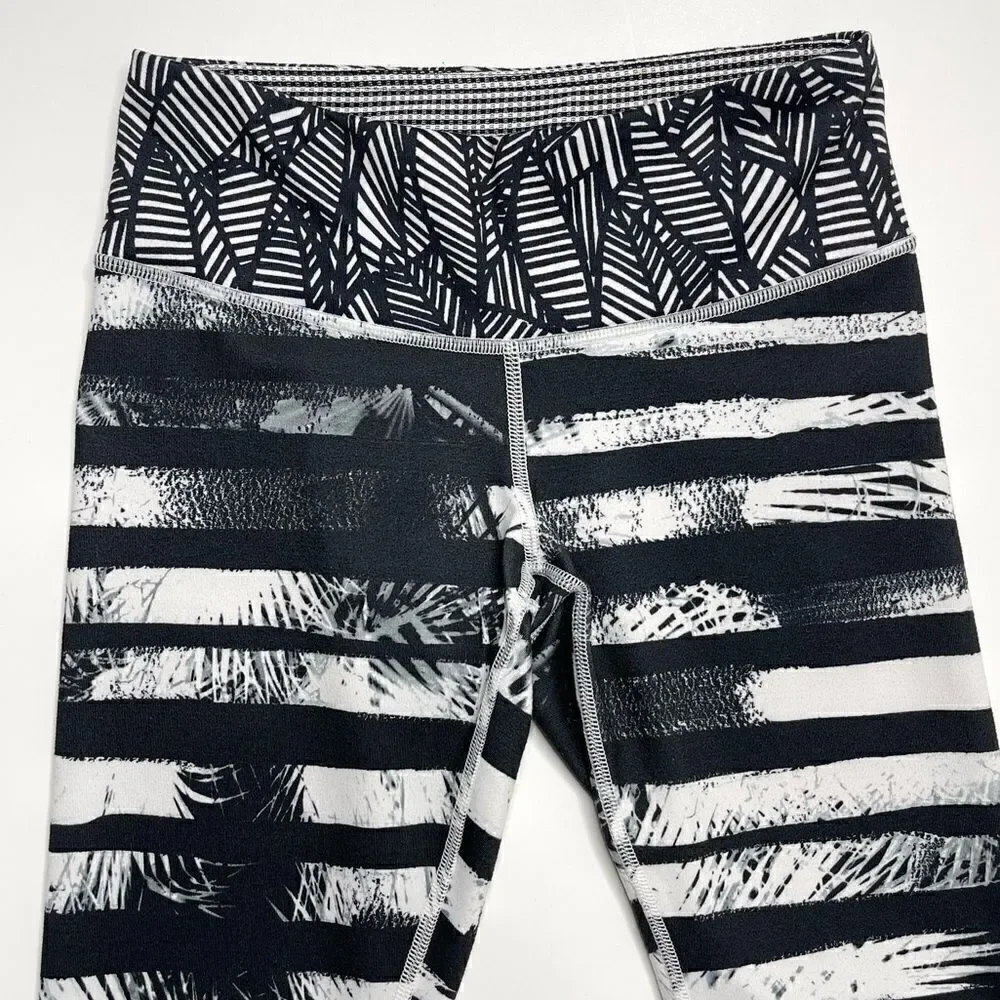Lululemon Full-On Luon Wunder Under Crop II  Mid Rise Leggings (Shady Palms) - 4